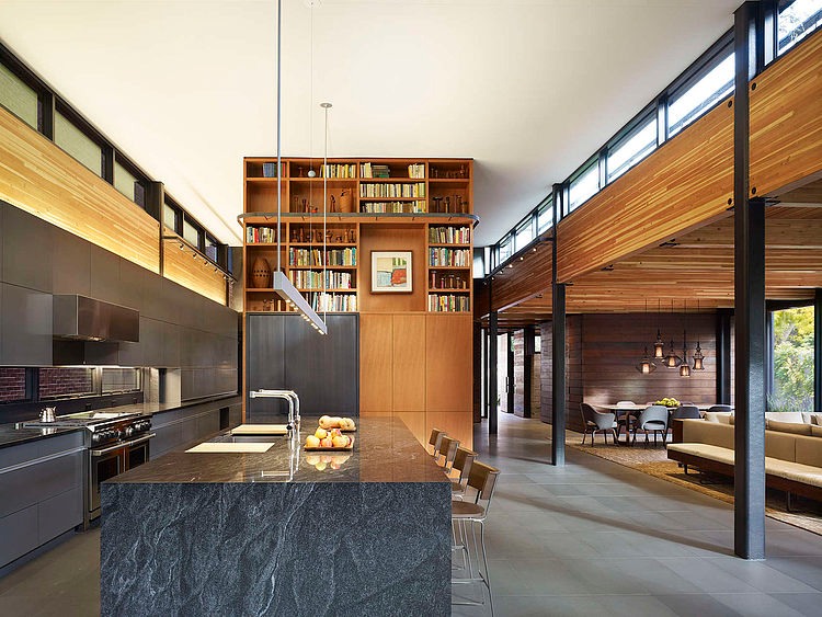 Orchard Willow Residence by Wheeler Kearns Architects