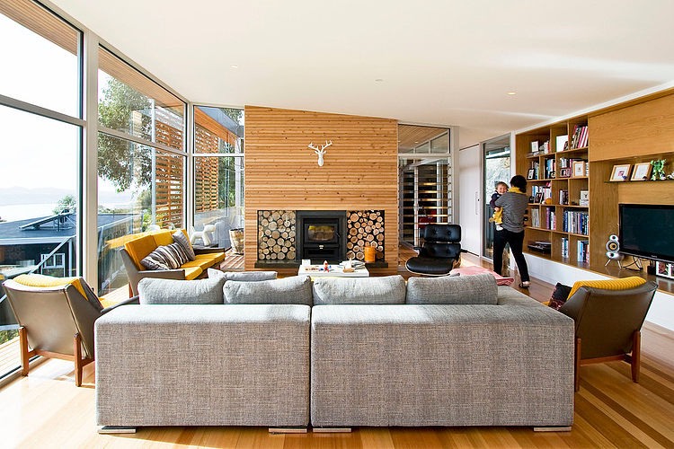 Crump House by Room 11