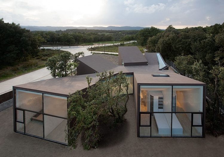 House & Studio YC by RTA-Office