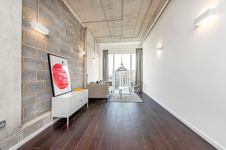 Industrial Apartment in London