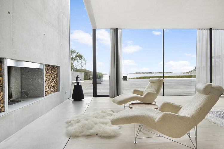 Modern Seaside Villa in Budskär