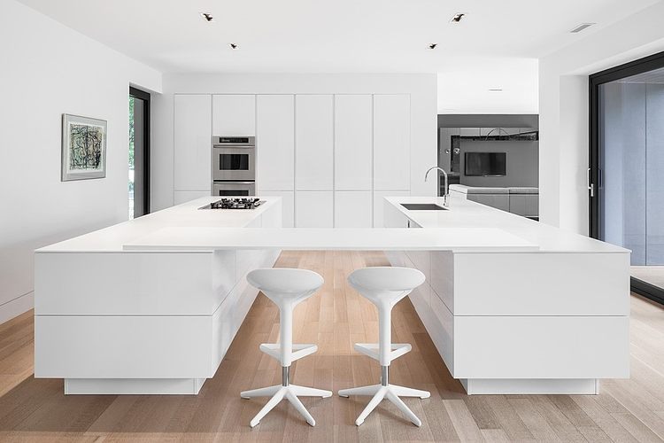 Prince Philip Residence by Thellend Fortin Architectes