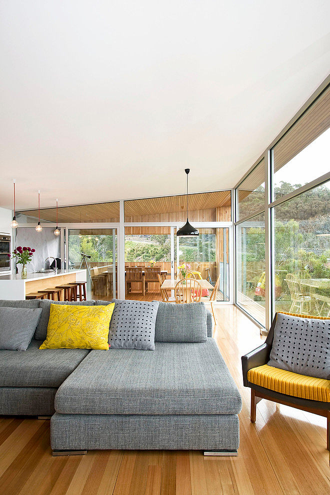 Crump House by Room 11