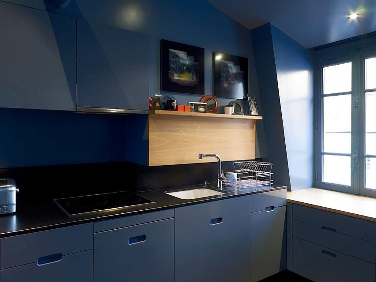 Apartment in Paris by Régis Larroque