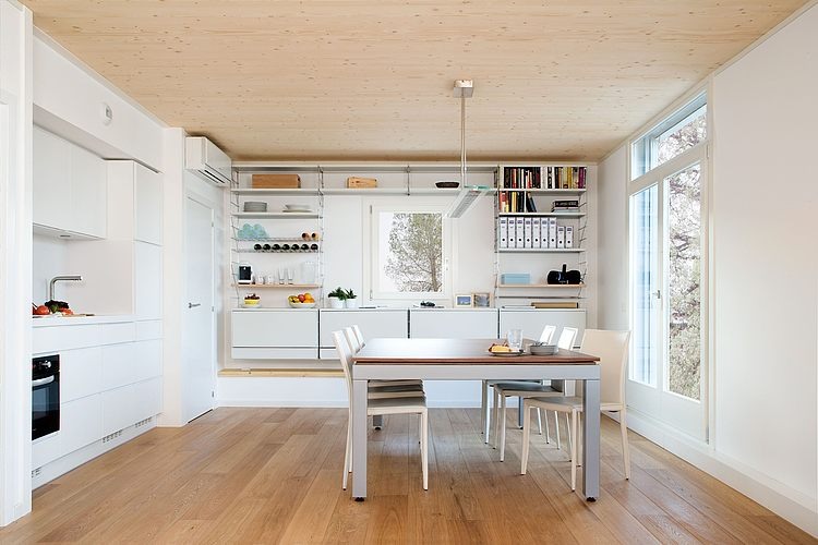 Prefab Retreat by Noem
