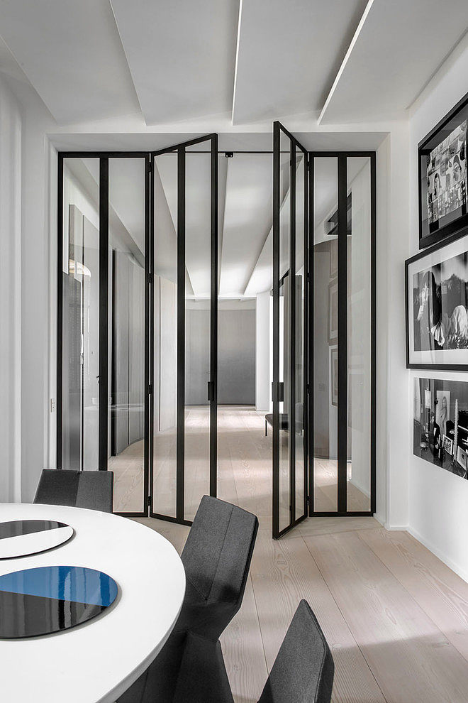 Paris 16 by Bernard Touillon