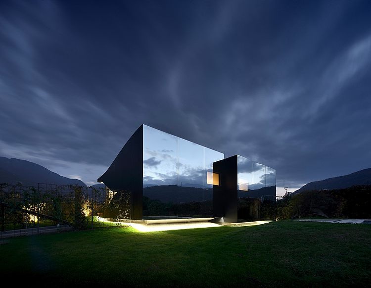 025-mirror-houses-peter-pichler-architec