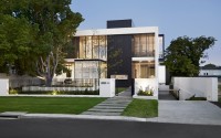 Modern House by Craig Steere Architects