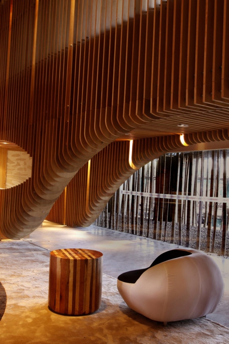 Tianxi Oriental Club by Feng Yu