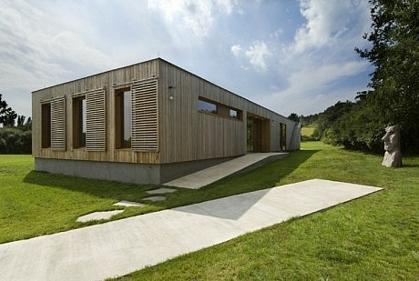 Modern Weekend House in Bus, Czech Republic - 1