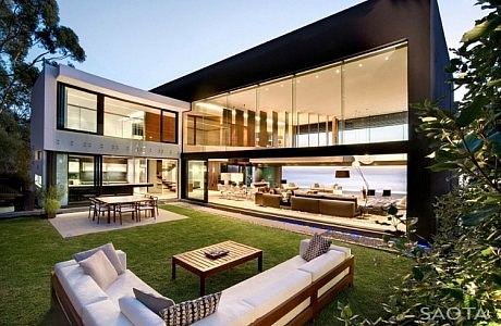 Nettleton 199 by SAOTA