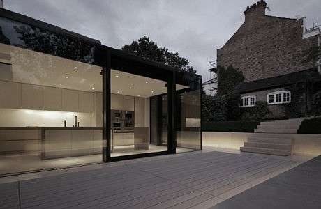 Rear House Extension by LBMV Architects