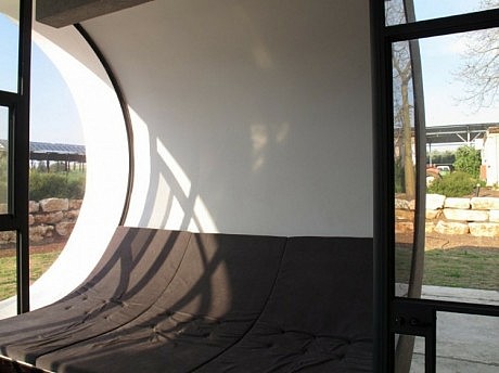 The Beam House by Uri Cohen Architects - 3