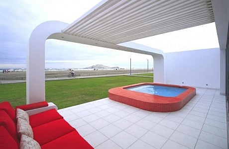 Palabritas Beach Property by Metropolis