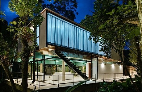 Iporanga House by Nitsche Arquitetos Associados