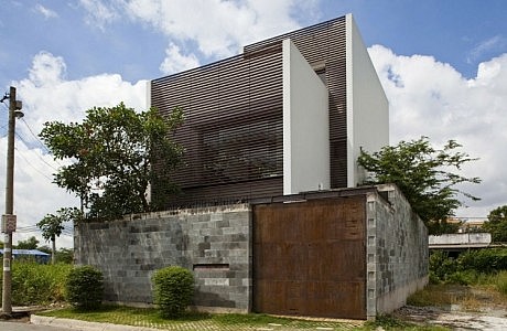 M11 House by Vietnamese a21 studio