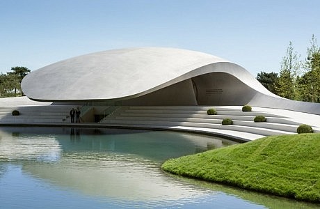 Cool Porsche Pavilion by HENN Architects