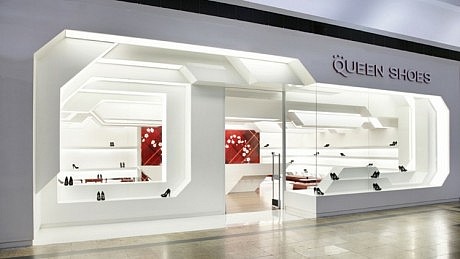 Queen Shoes by Studio Guilherme Torres - 6