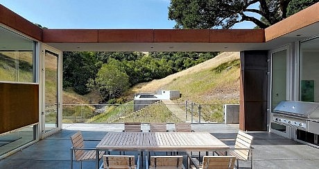 Bridge House by Stanley Saitowitz - 7