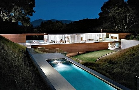Bridge House by Stanley Saitowitz