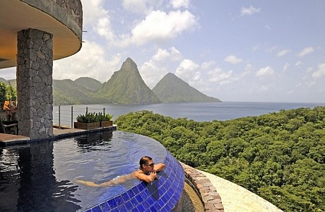 The Jade Mountain Resort