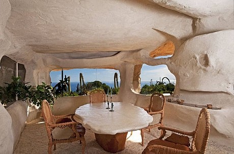 Flintstones Style House In Malibu - 3