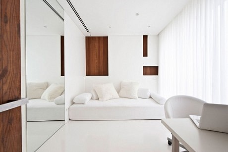 White Apartment in Moscow - 9