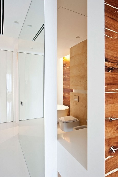 White Apartment in Moscow - 13