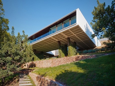 BF House by OAB and ADI Arquitectura - 1