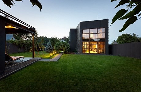 Jack’s House by Sergey Makhno