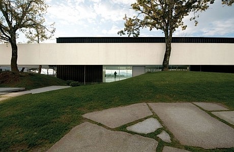 Modern Residence by Topos Atelier de Arquitectura