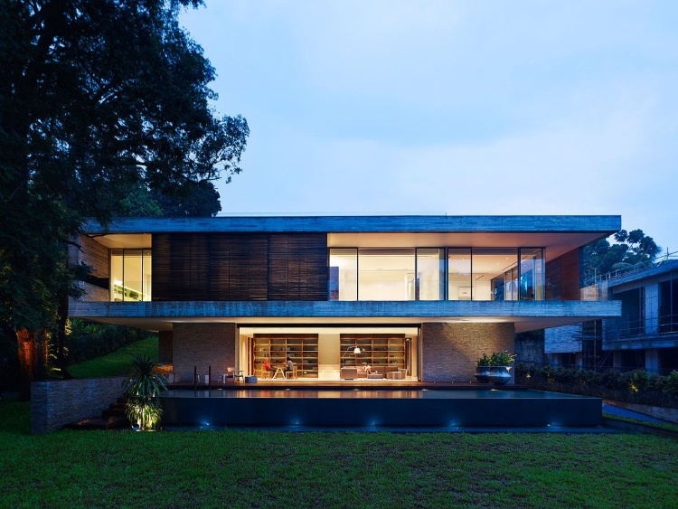 JKC1 House by ONG&ONG