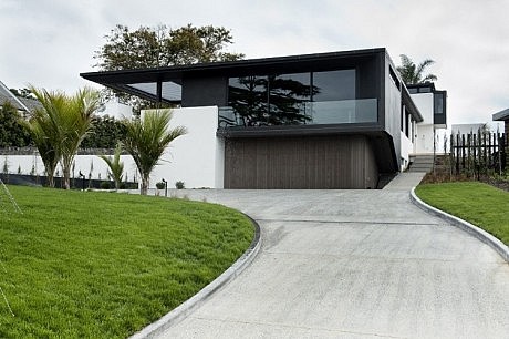 Lucerne by Daniel Marshall Architects - 2