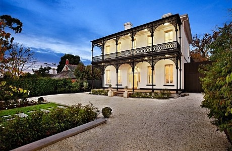 Renovated Victorian House in Melbourne