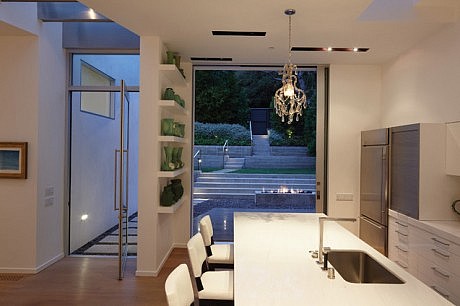 Santa Monica Canyon Residence by Griffin Enright Architects - 7