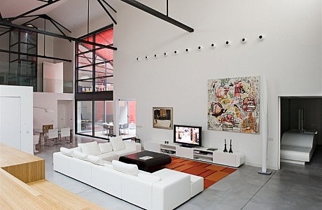 Loft in Bordeaux by Teresa Sapey Estudio