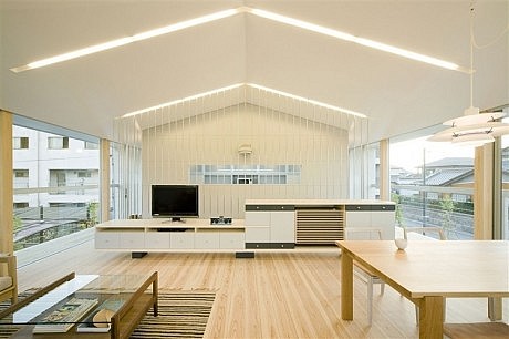 IO by Osamu Morishita - 2