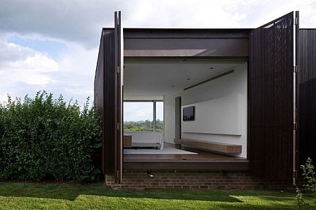 HS House by Studio Arthur Casas - 3