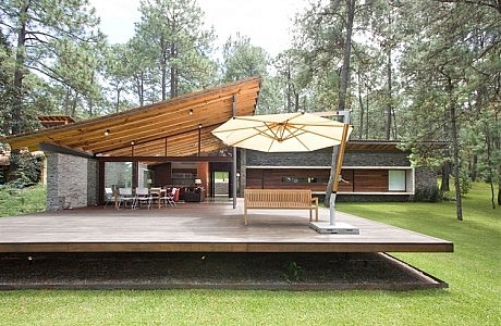 Toc House by Elias Rizo Arquitectos