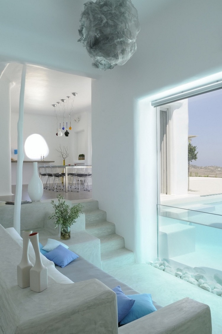 Summer House in Paros by Alexandros Logodotis