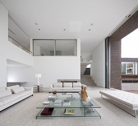 HS House by Studio Arthur Casas - 16