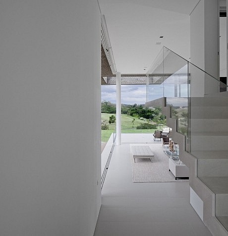 HS House by Studio Arthur Casas - 17