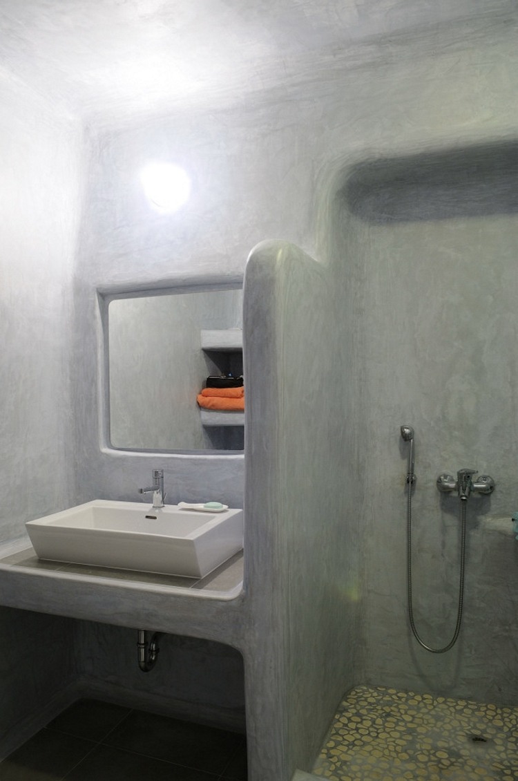 Summer House in Paros by Alexandros Logodotis