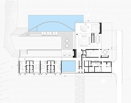 HS House by Studio Arthur Casas - 25