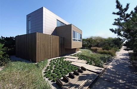 Beach Walk House by SPG Architects