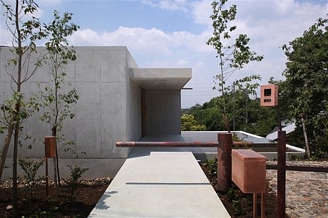 Minamiyama House by Tomoaki Uno Architects - 1