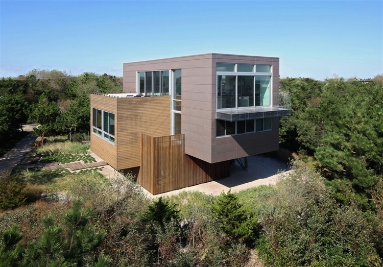 Beach Walk House by SPG Architects