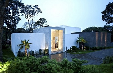 Cañada House by GrupoMM