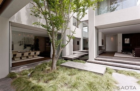 The Silverhurst Residence