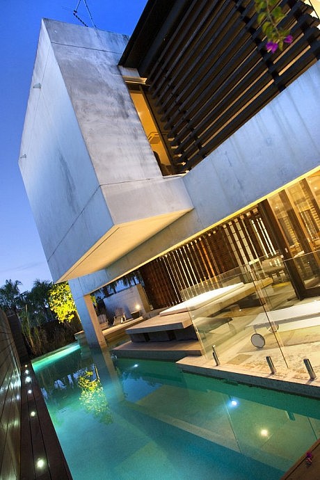 Cage House by Frank Macchia - 4